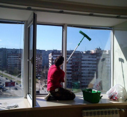 Мытье окон в однокомнатной квартире Пущино